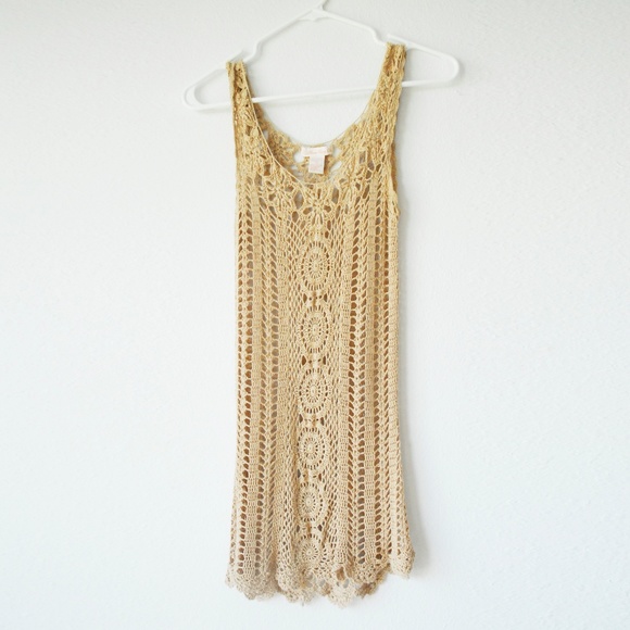 Forever 21 Tops - Forever 21 crochet top